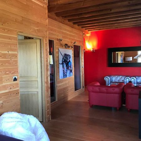 Domaine Du Mont Monnet - Chambre D'Hotes & Gite Longes Exteriér fotografie