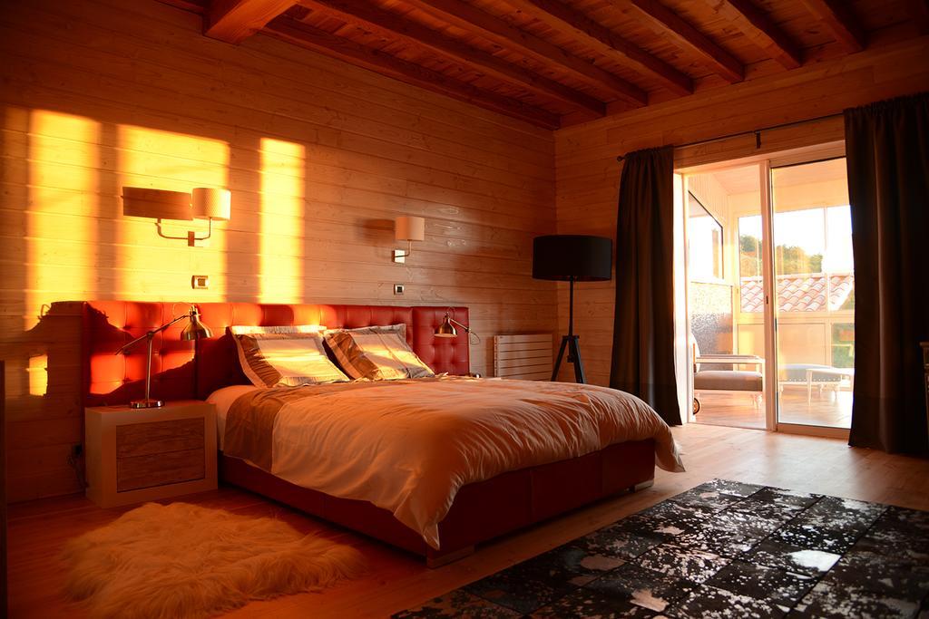 Domaine Du Mont Monnet - Chambre D'Hotes & Gite Longes Exteriér fotografie