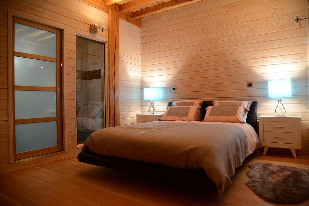 Domaine Du Mont Monnet - Chambre D'Hotes & Gite Longes Exteriér fotografie