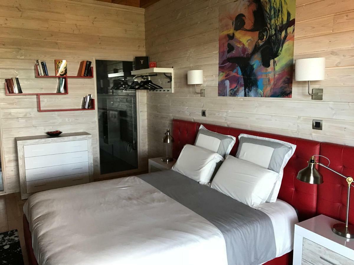 Domaine Du Mont Monnet - Chambre D'Hotes & Gite Longes Exteriér fotografie