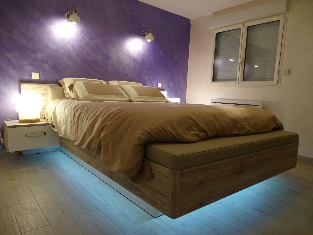 Domaine Du Mont Monnet - Chambre D'Hotes & Gite Longes Exteriér fotografie